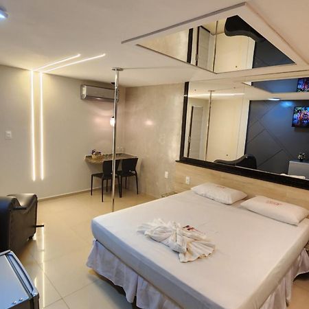 Henry'S Motel Арковерде Екстериор снимка