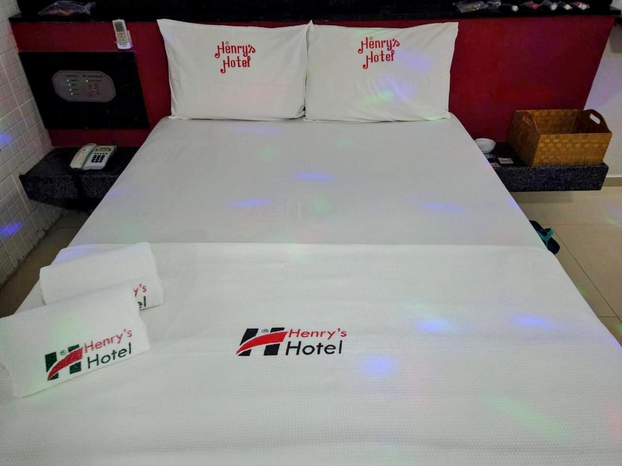 Henry'S Motel Арковерде Екстериор снимка